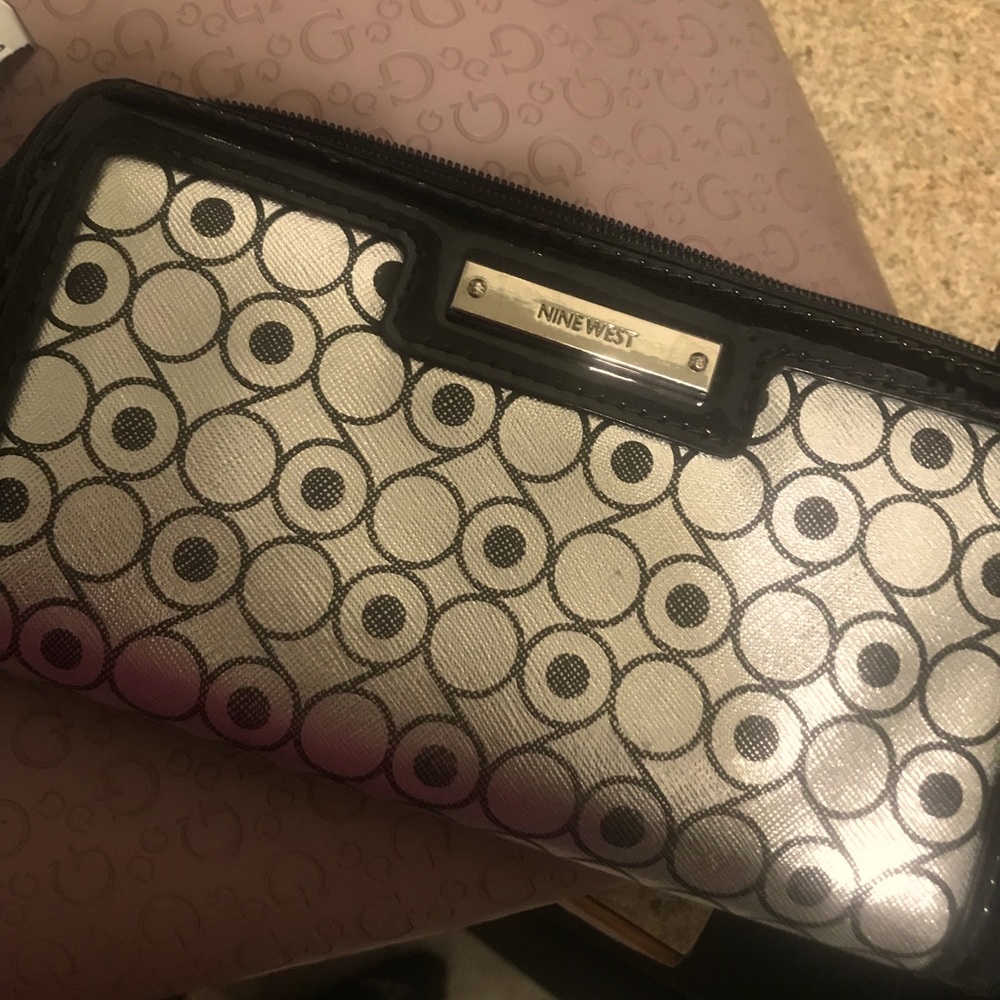 Nine West wallet nwot
